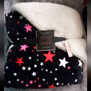 NWT Victoria's Secret Star Blanket